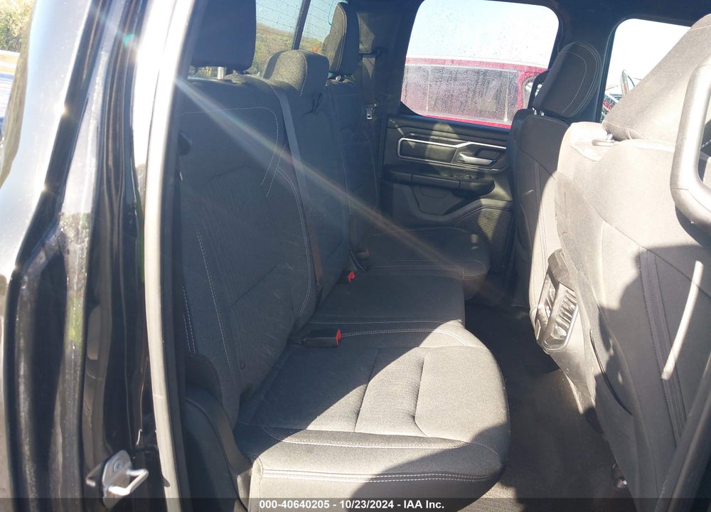 2019 RAM 1500 BIG HORN/LONE STAR 4X2 6'4 BOX VIN: 1C6RREBT2KN526547