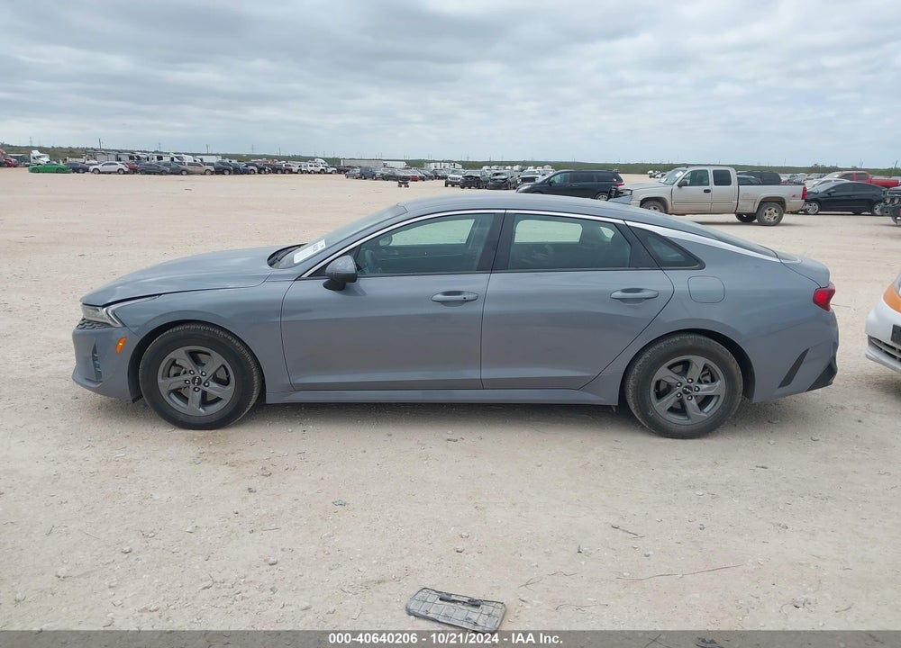2022 KIA K5 LXS VIN: 5XXG14J26NG146296
