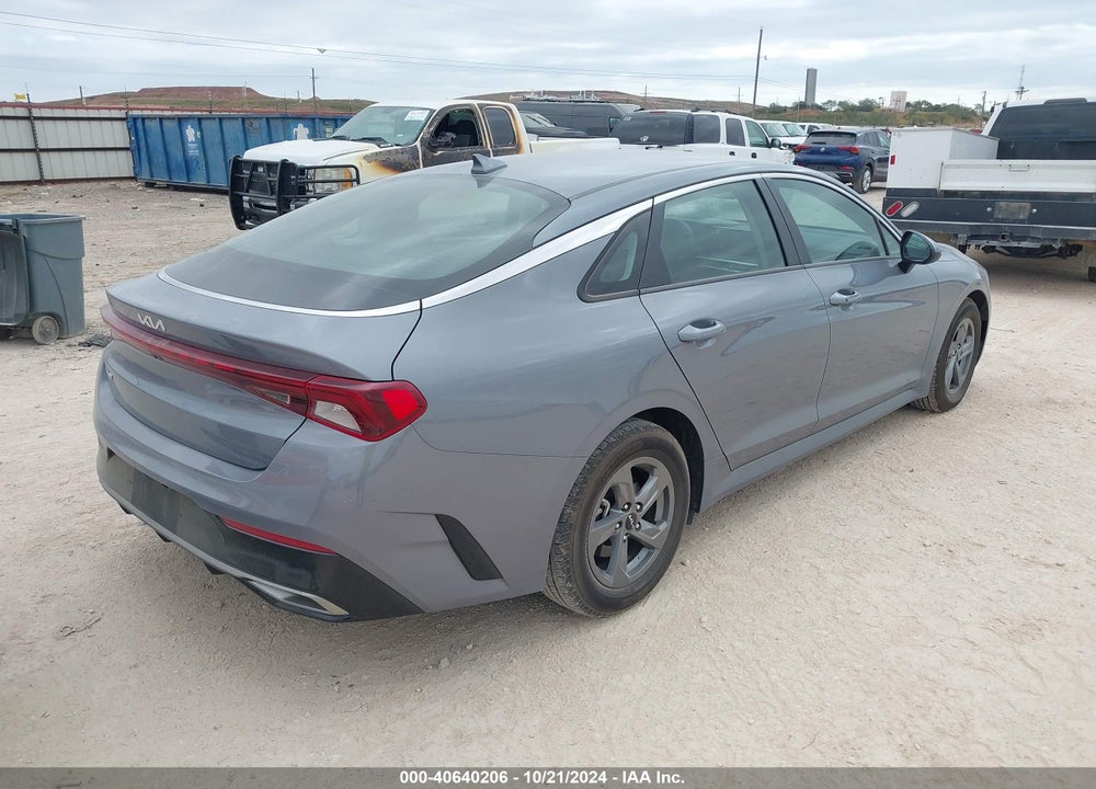 2022 KIA K5 LXS VIN: 5XXG14J26NG146296
