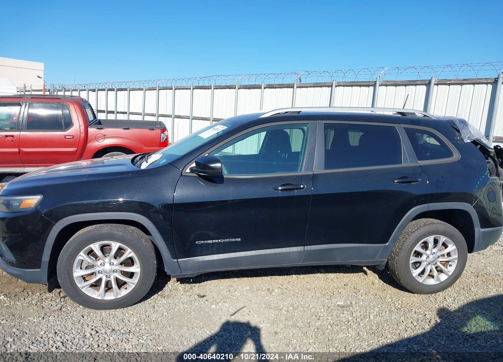 2020 JEEP CHEROKEE LATITUDE FWD VIN: 1C4PJLCBXLD582440