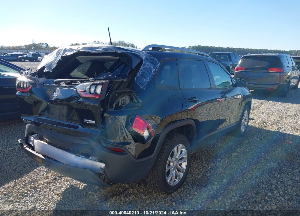 2020 JEEP CHEROKEE LATITUDE FWD VIN: 1C4PJLCBXLD582440