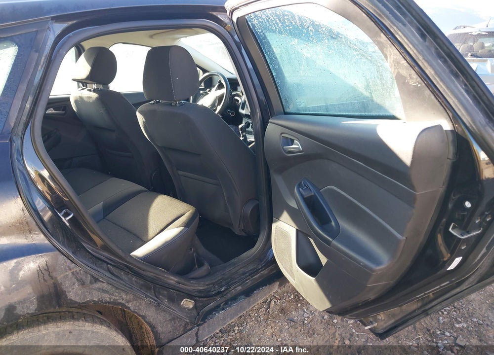2013 FORD FOCUS SE VIN: 1FADP3K23DL308027