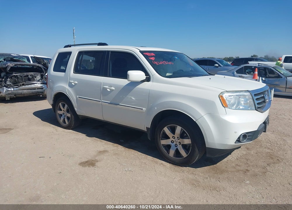 2013 HONDA PILOT TOURING VIN: 5FNYF3H95DB045058