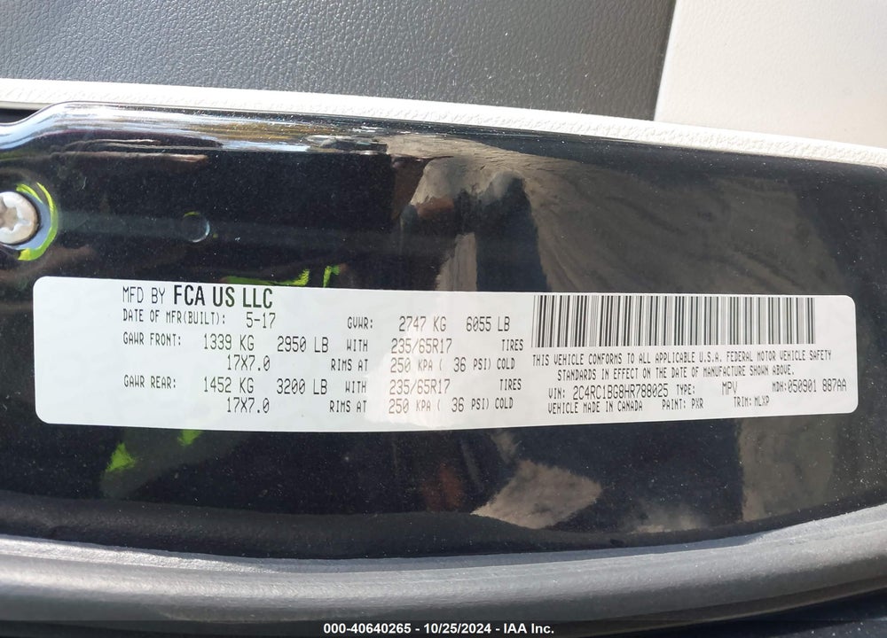 2017 CHRYSLER PACIFICA TOURING L VIN: 2C4RC1BG8HR788025