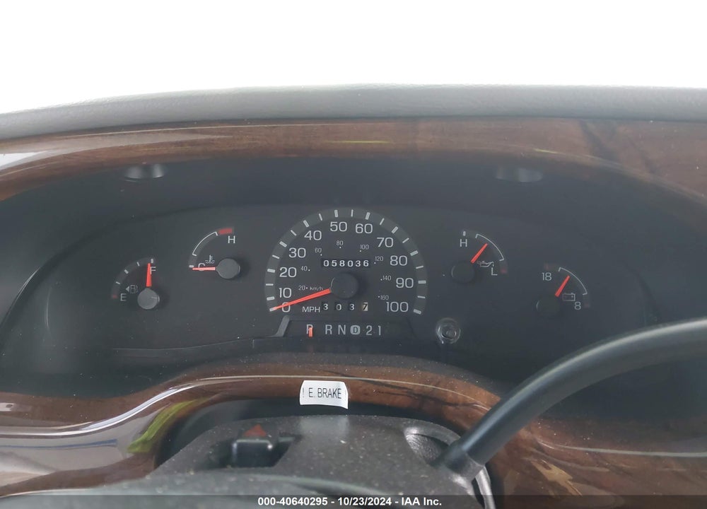 2001 FORD E-450 CUTAWAY STANDARD VIN: 1FDXE45S61HA11746