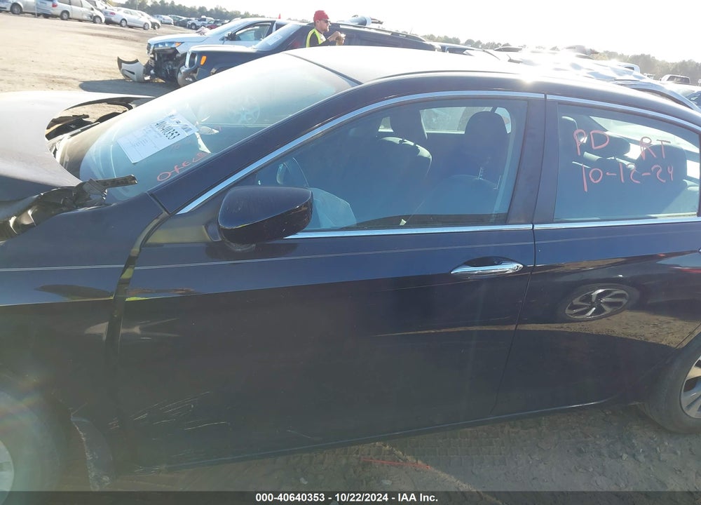 2014 HONDA ACCORD LX VIN: 1HGCR2F35EA060617