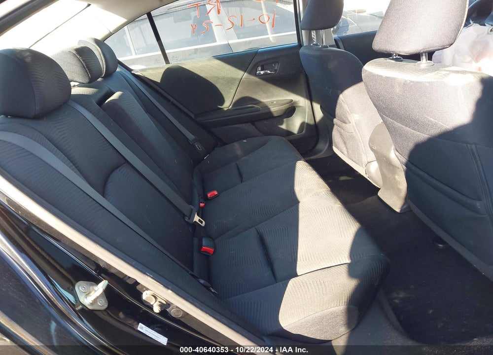 2014 HONDA ACCORD LX VIN: 1HGCR2F35EA060617