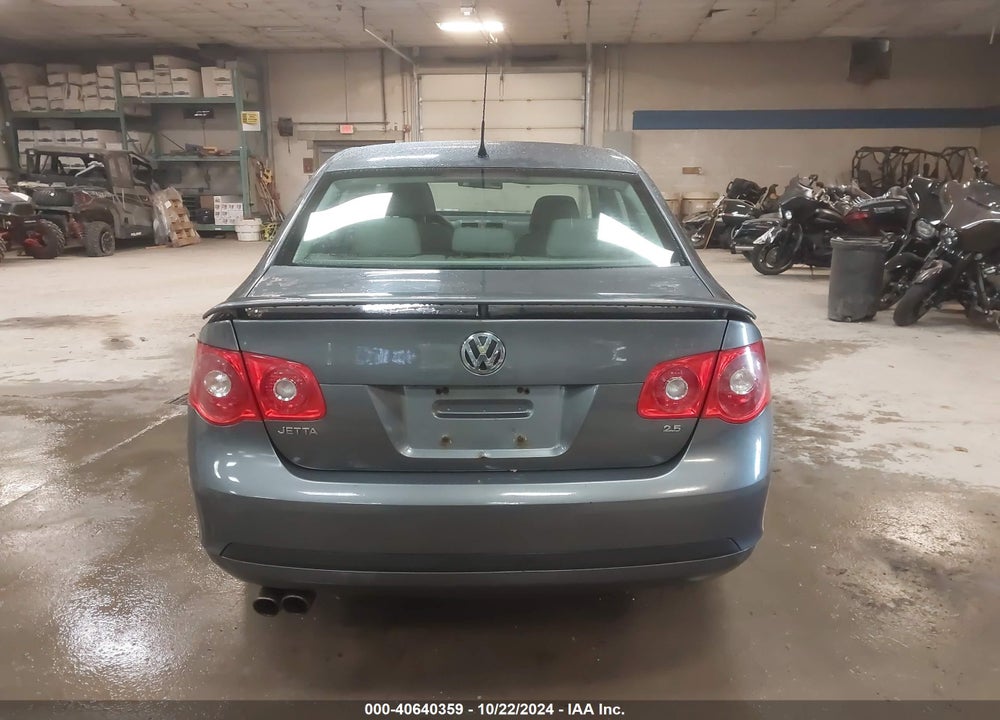 2007 VOLKSWAGEN JETTA WOLFSBURG EDITION VIN: 3VWEF71K87M132702