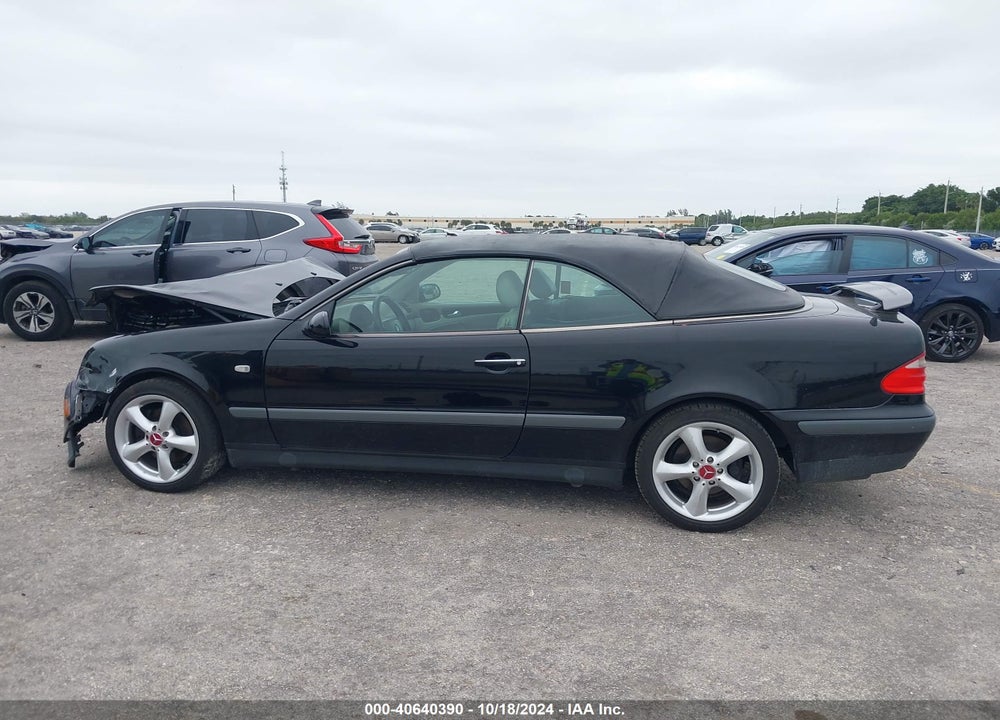 1999 MERCEDES-BENZ CLK 320 VIN: WDBLK65G1XT007238