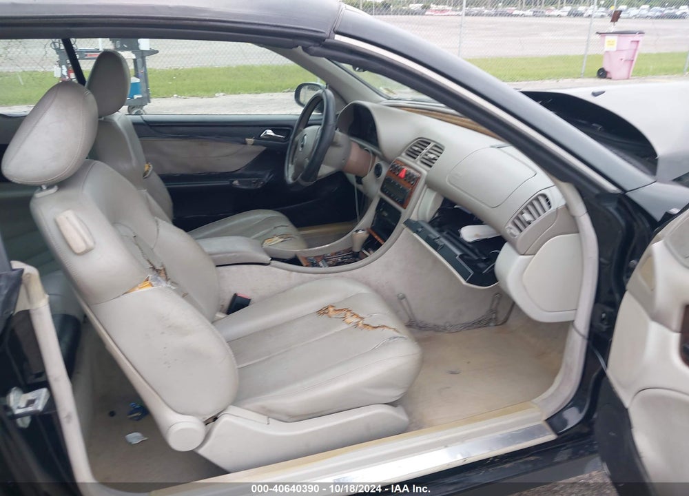 1999 MERCEDES-BENZ CLK 320 VIN: WDBLK65G1XT007238