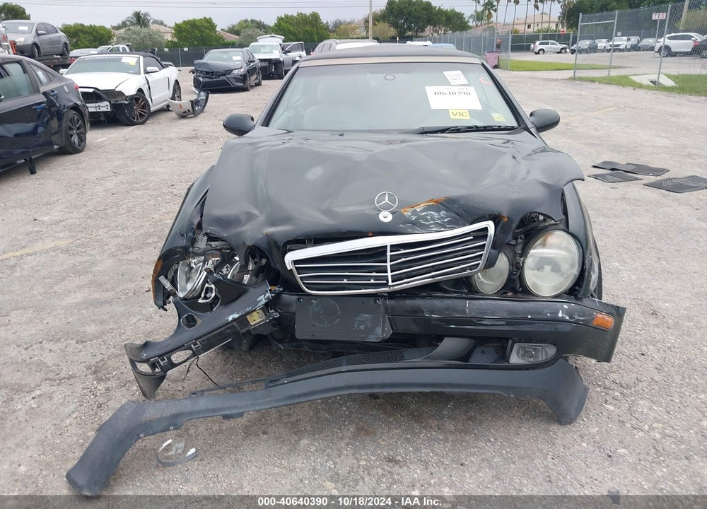 1999 MERCEDES-BENZ CLK 320 VIN: WDBLK65G1XT007238