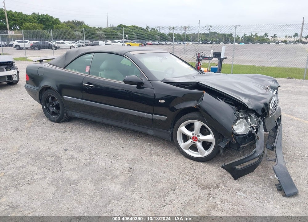 1999 MERCEDES-BENZ CLK 320 VIN: WDBLK65G1XT007238