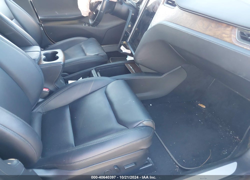 2020 TESLA MODEL S VIN: 5YJSA1E23LF414790