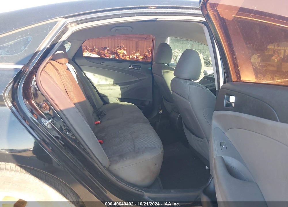 2014 HYUNDAI SONATA GLS VIN: 5NPEB4AC7EH879927