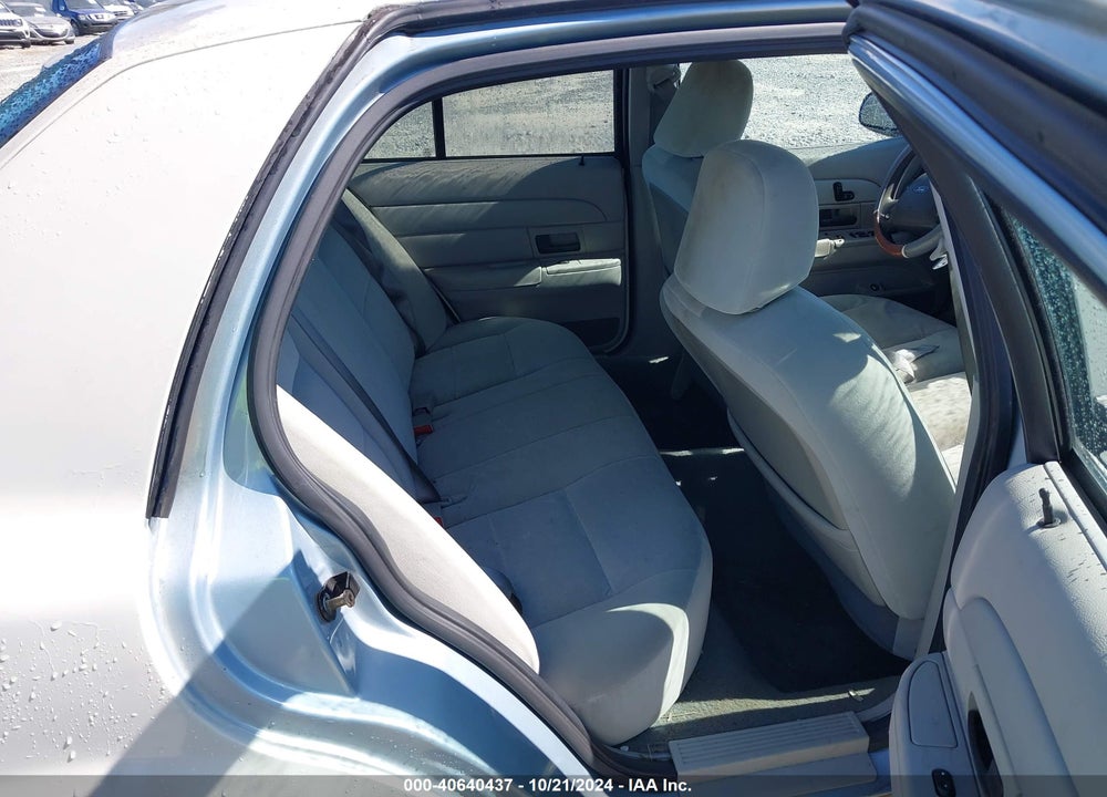 2004 FORD CROWN VICTORIA STANDARD VIN: 2FAFP73W24X177449