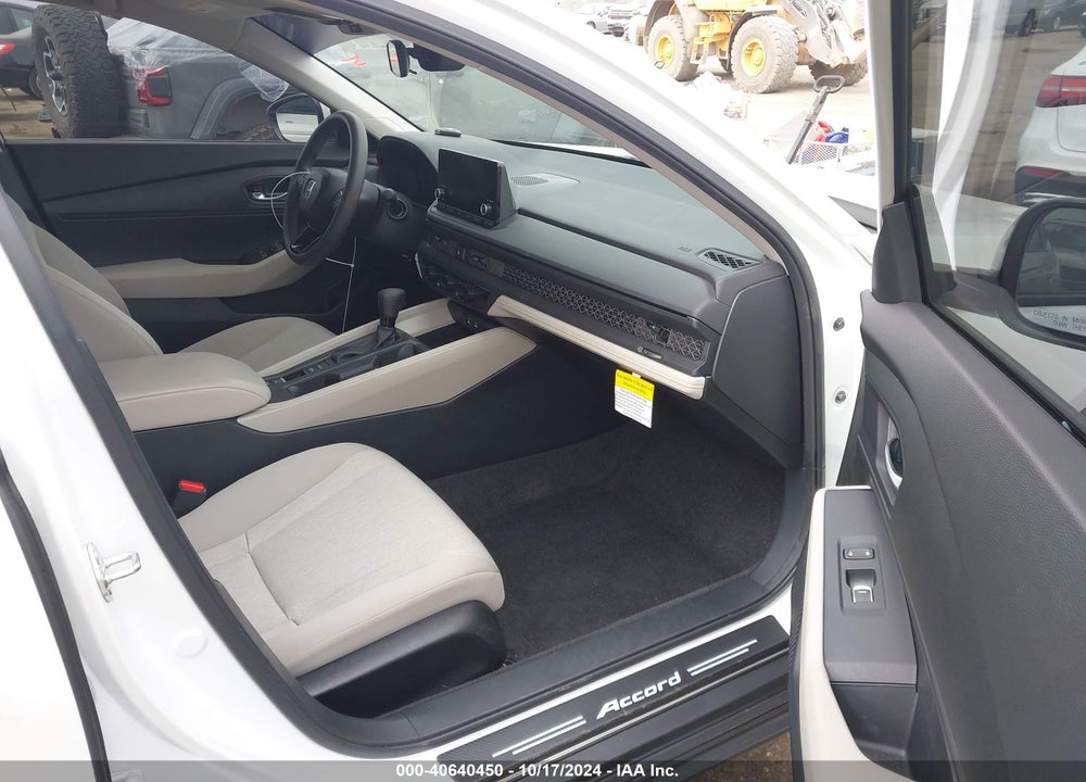 2024 HONDA ACCORD LX VIN: 1HGCY1F27RA034711