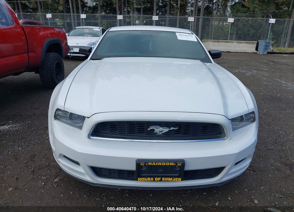 2014 FORD MUSTANG V6 VIN: 1ZVBP8AM2E5239612