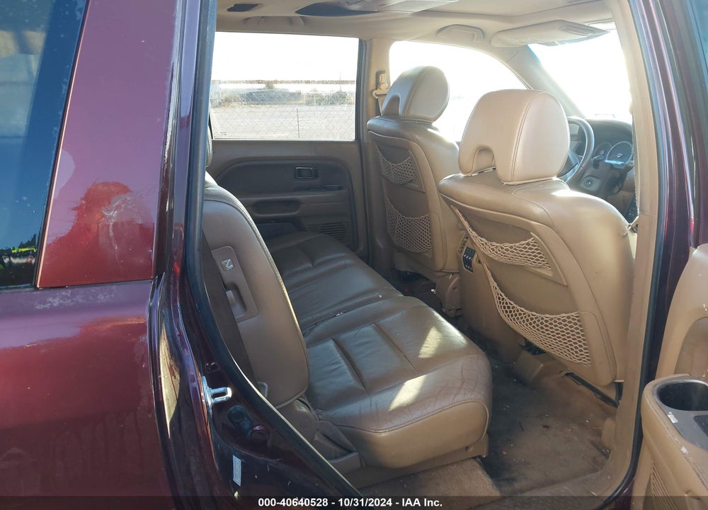 2007 HONDA PILOT EX-L VIN: 5FNYF28667B010629