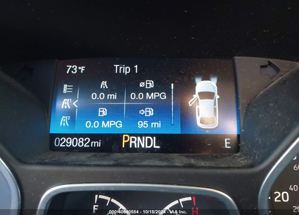 2018 FORD FOCUS SE VIN: 1FADP3F21JL286793