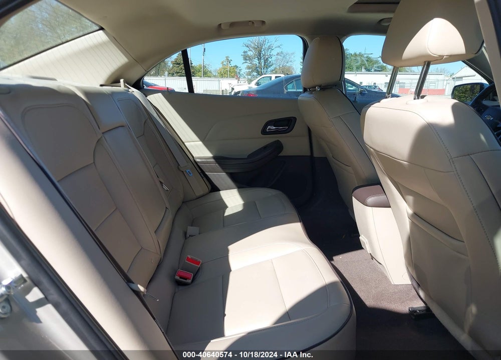 2015 CHEVROLET MALIBU 2LZ VIN: 1G11G5SX1FF327822