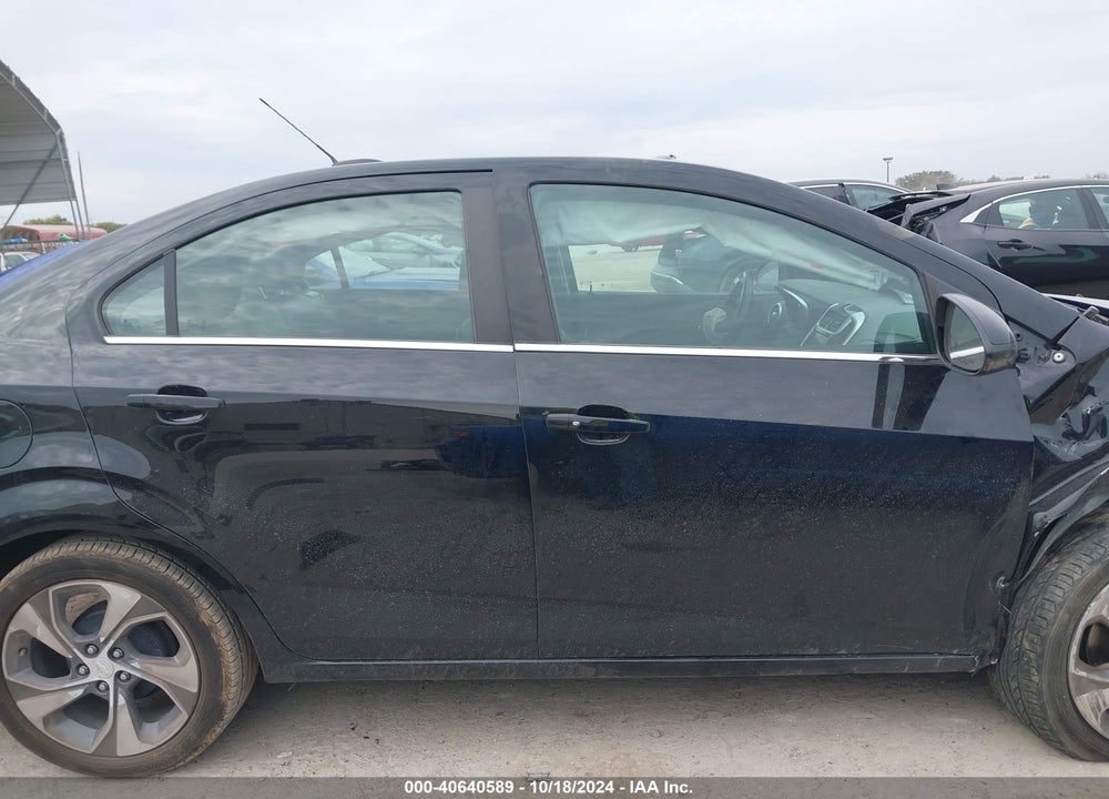 2019 CHEVROLET SONIC VIN: 1G1JF5SB1K4124829