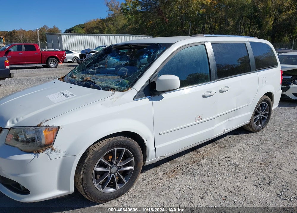 2017 DODGE GRAND CARAVAN SXT VIN: 2C4RDGCG6HR682462