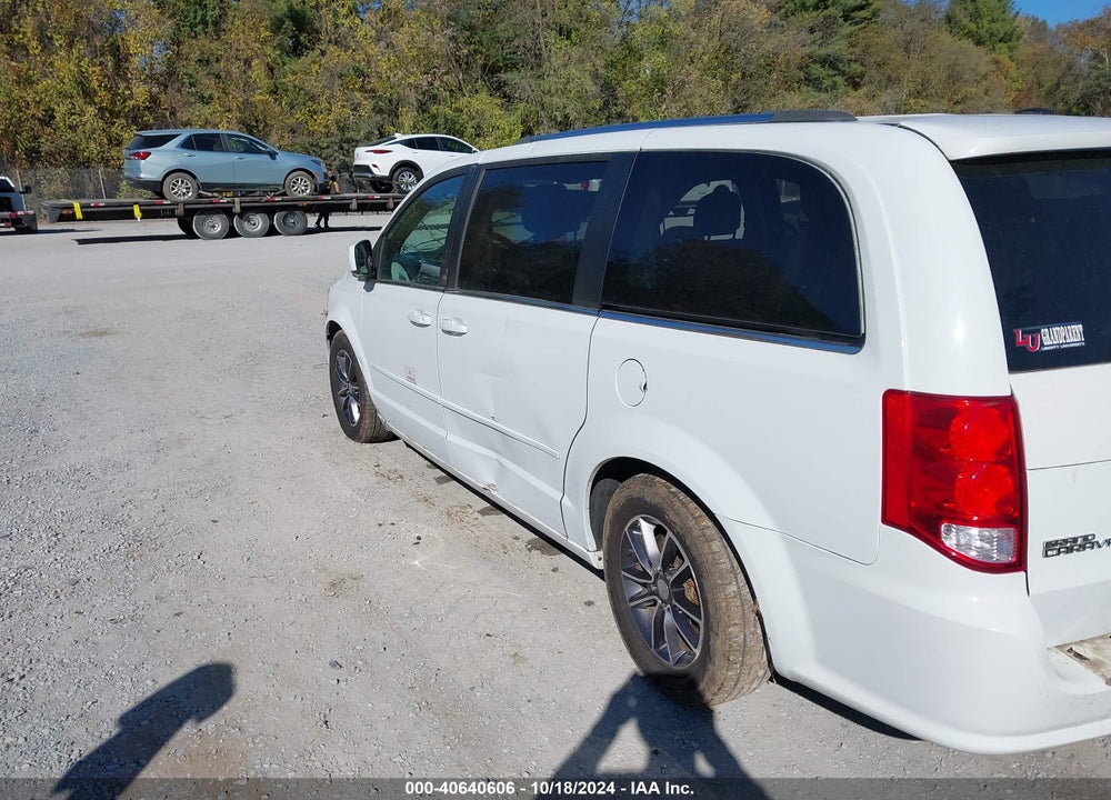2017 DODGE GRAND CARAVAN SXT VIN: 2C4RDGCG6HR682462