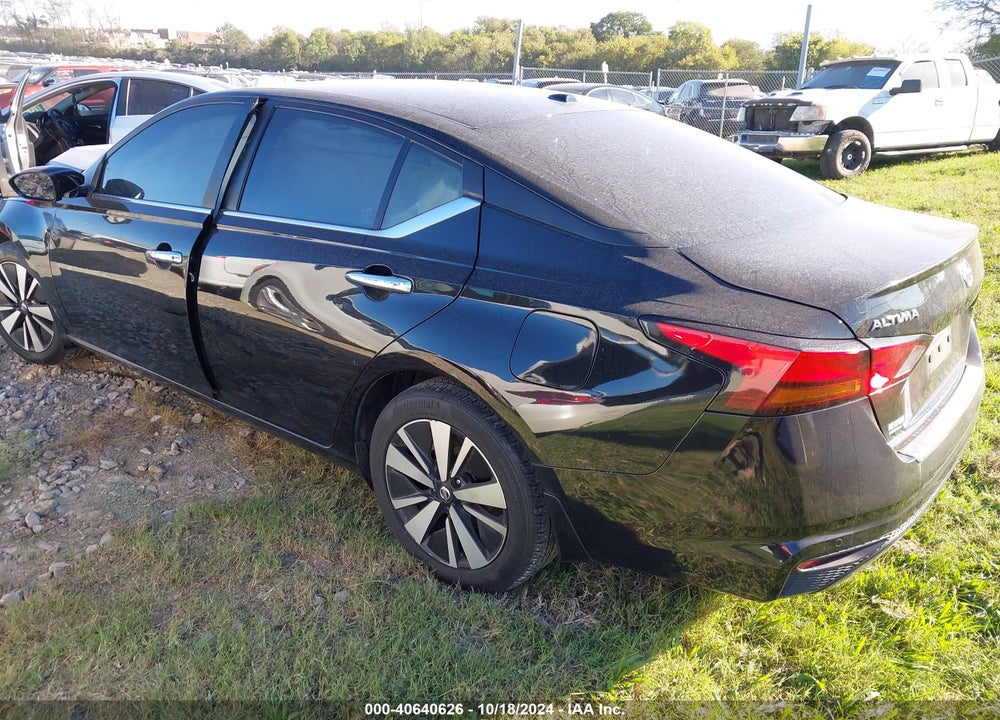 2021 NISSAN ALTIMA SV FWD VIN: 1N4BL4DV2MN412402