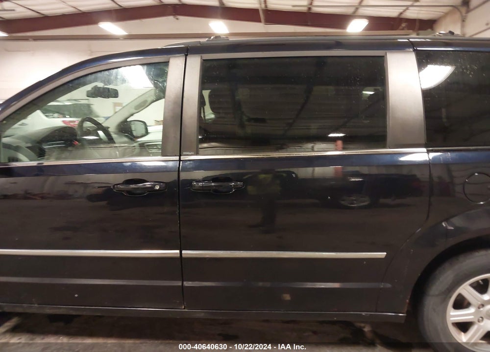 2010 CHRYSLER TOWN & COUNTRY TOURING PLUS VIN: 2A4RR8DX3AR481124