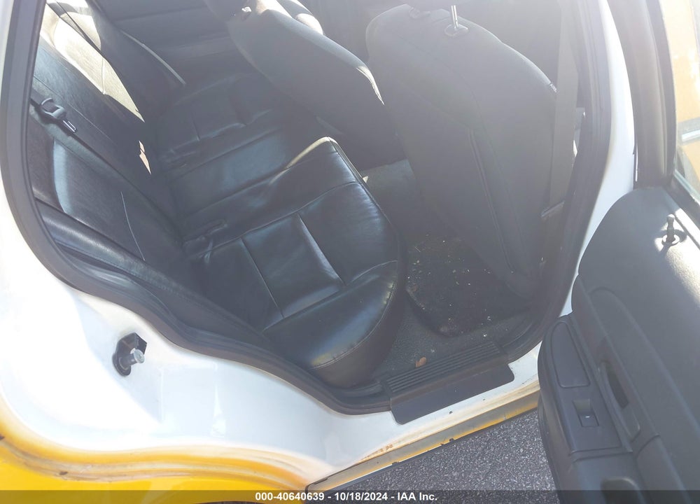 2011 FORD CROWN VICTORIA POLICE INTERCEPTOR VIN: 2FABP7BV7BX103075