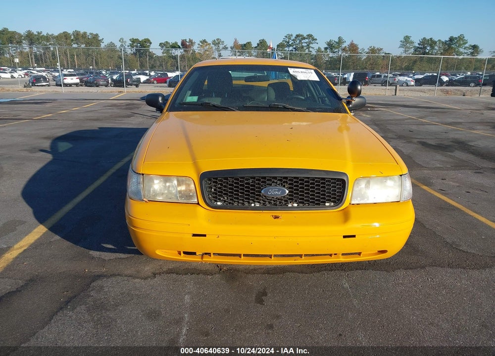 2011 FORD CROWN VICTORIA POLICE INTERCEPTOR VIN: 2FABP7BV7BX103075