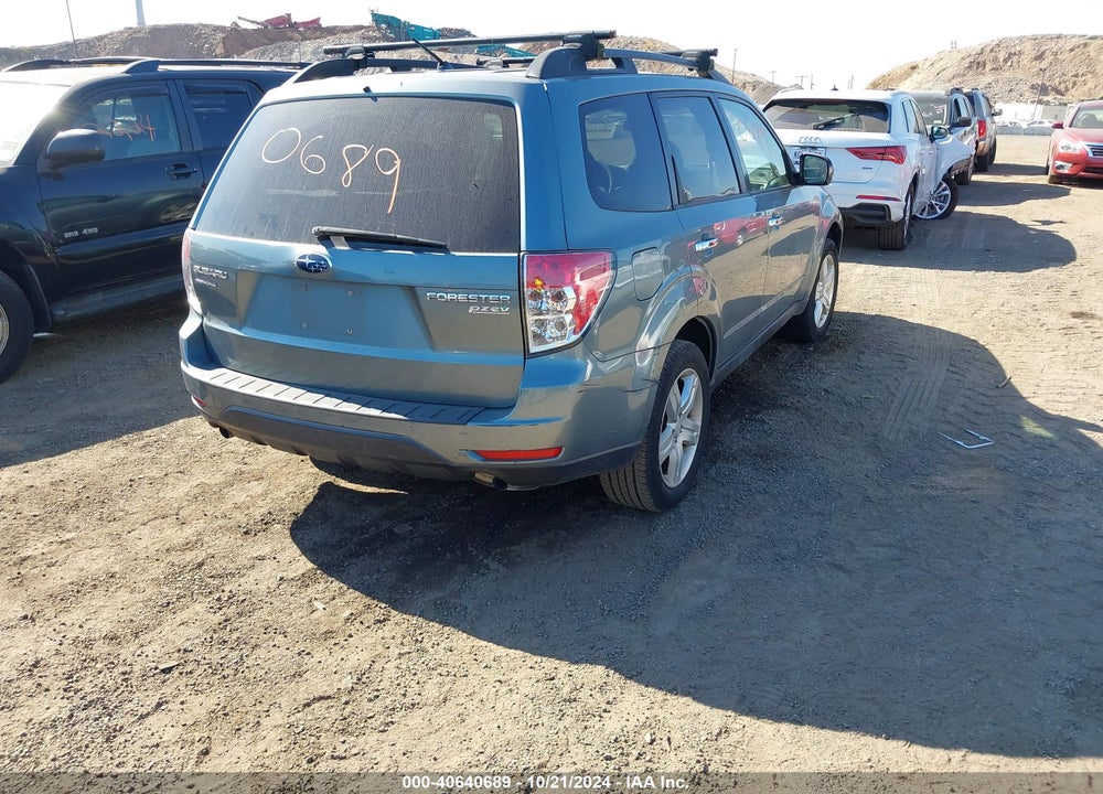 2010 SUBARU FORESTER 2.5X PREMIUM VIN: JF2SH6CC8AH911157