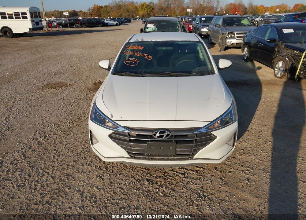 2019 HYUNDAI ELANTRA SE VIN: 5NPD74LF4KH490114
