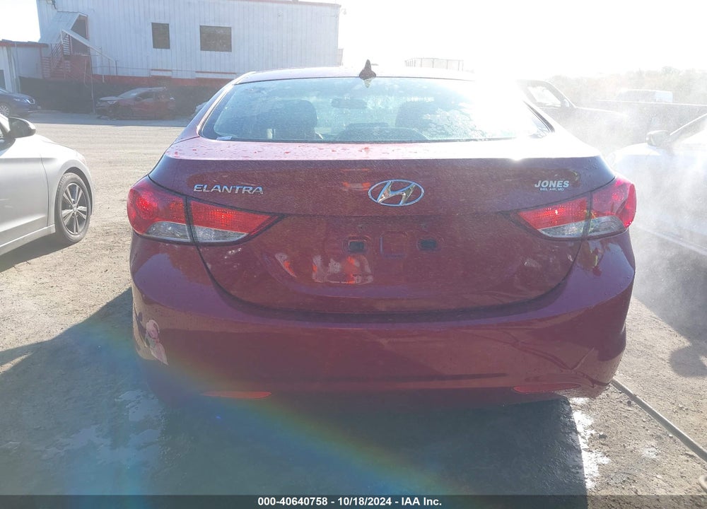 2013 HYUNDAI ELANTRA GLS VIN: KMHDH4AE8DU482979