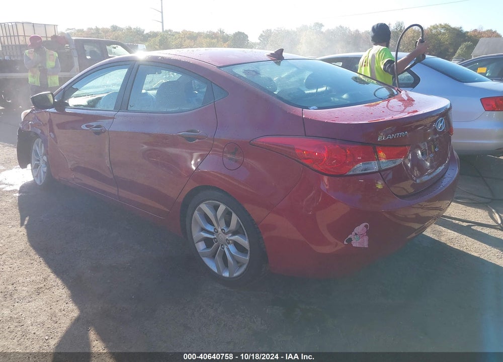 2013 HYUNDAI ELANTRA GLS VIN: KMHDH4AE8DU482979
