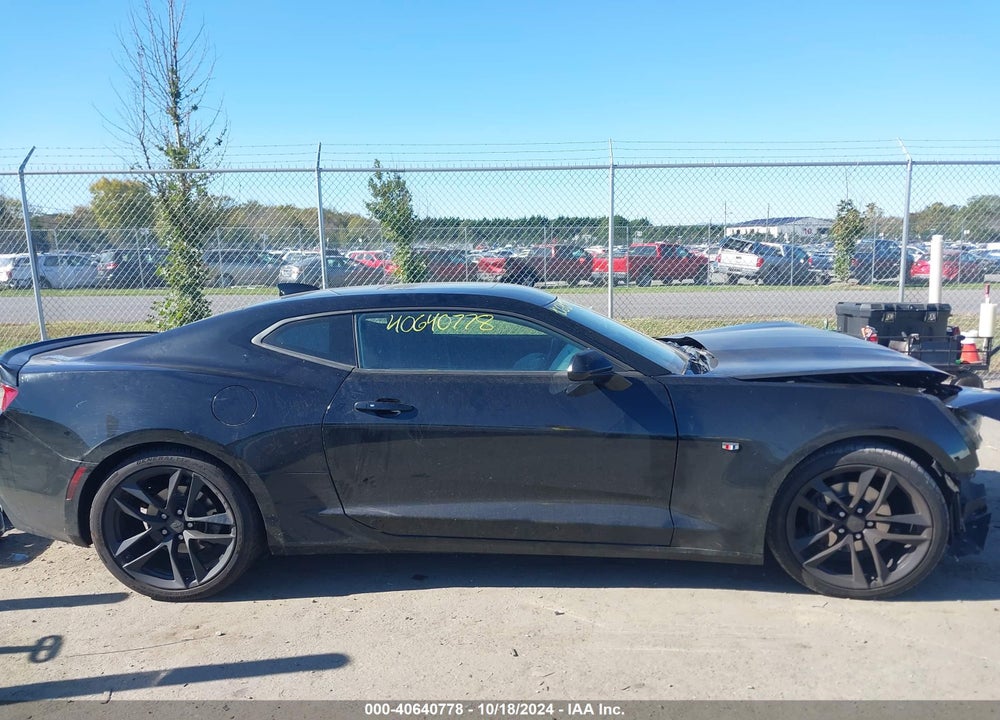 2017 CHEVROLET CAMARO 1LS VIN: 1G1FA1RS4H0213717