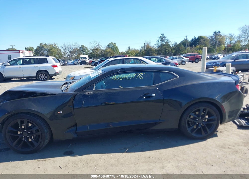 2017 CHEVROLET CAMARO 1LS VIN: 1G1FA1RS4H0213717