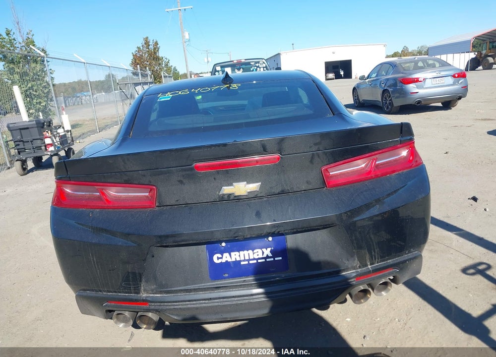 2017 CHEVROLET CAMARO 1LS VIN: 1G1FA1RS4H0213717