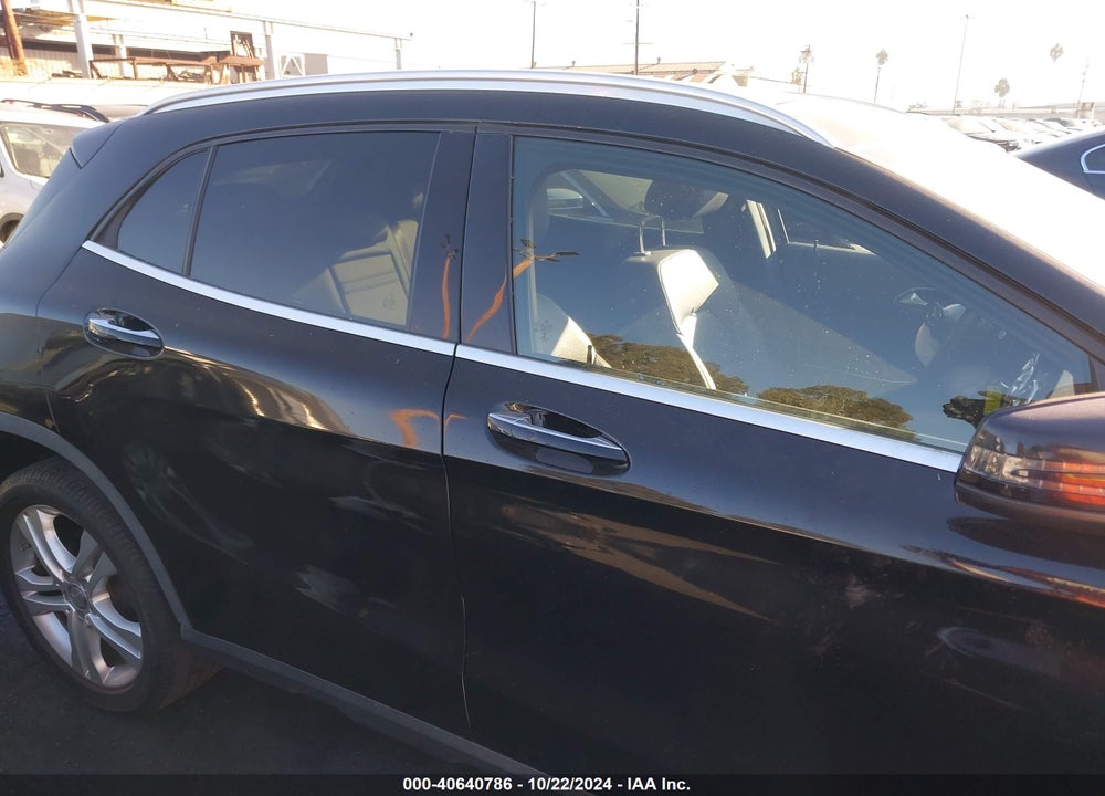 2015 MERCEDES-BENZ GLA 250 VIN: WDCTG4EB1FJ122776