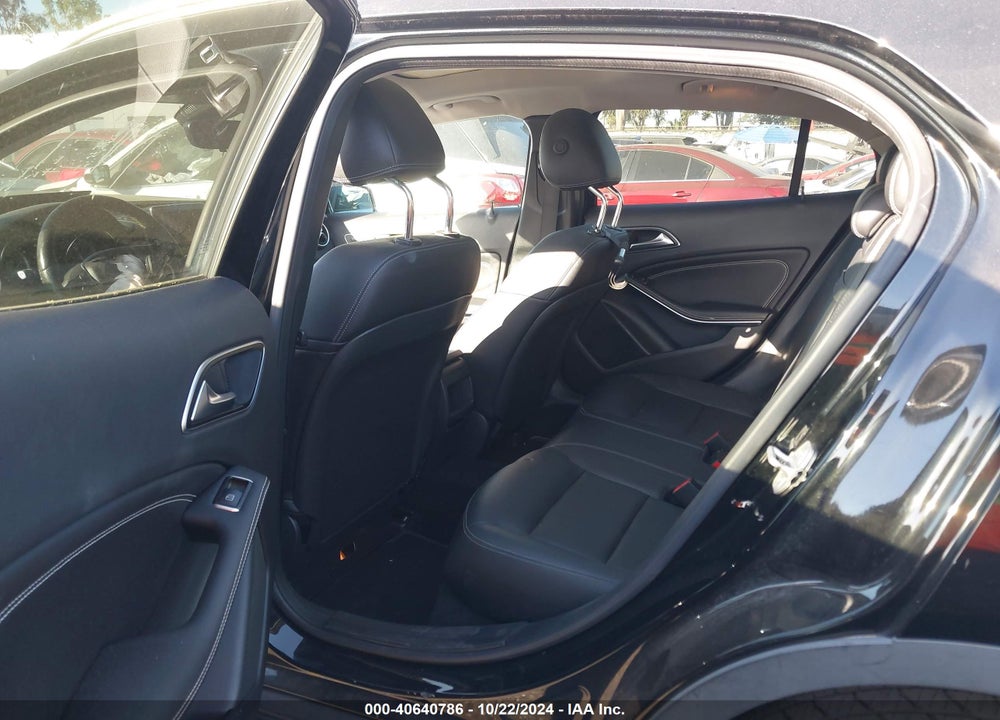 2015 MERCEDES-BENZ GLA 250 VIN: WDCTG4EB1FJ122776