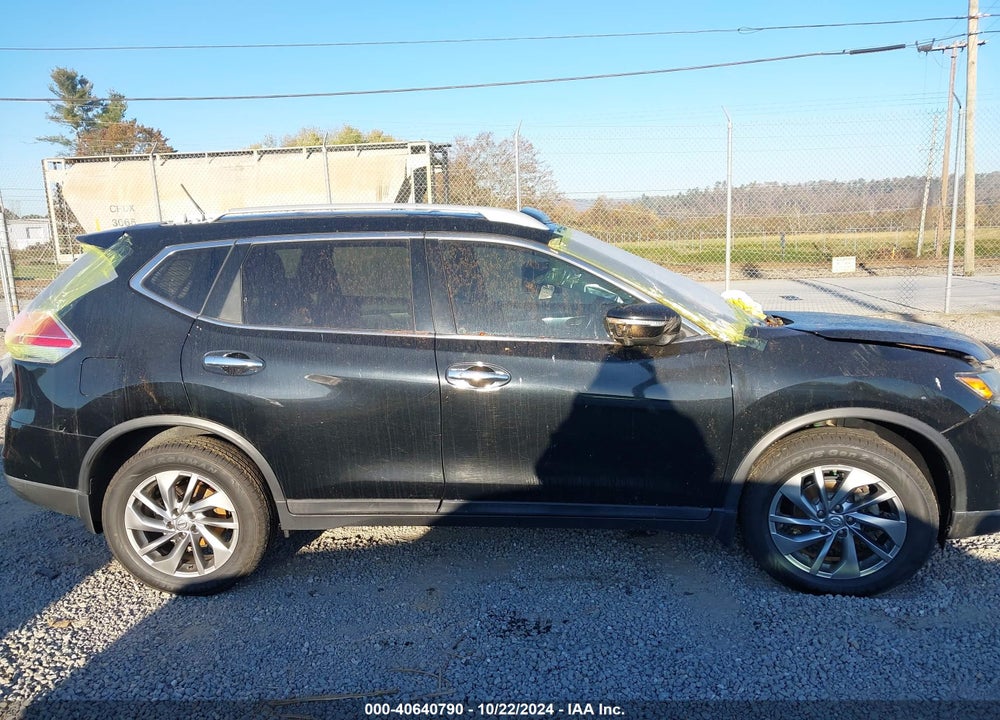 2015 NISSAN ROGUE SL VIN: 5N1AT2MV7FC887211