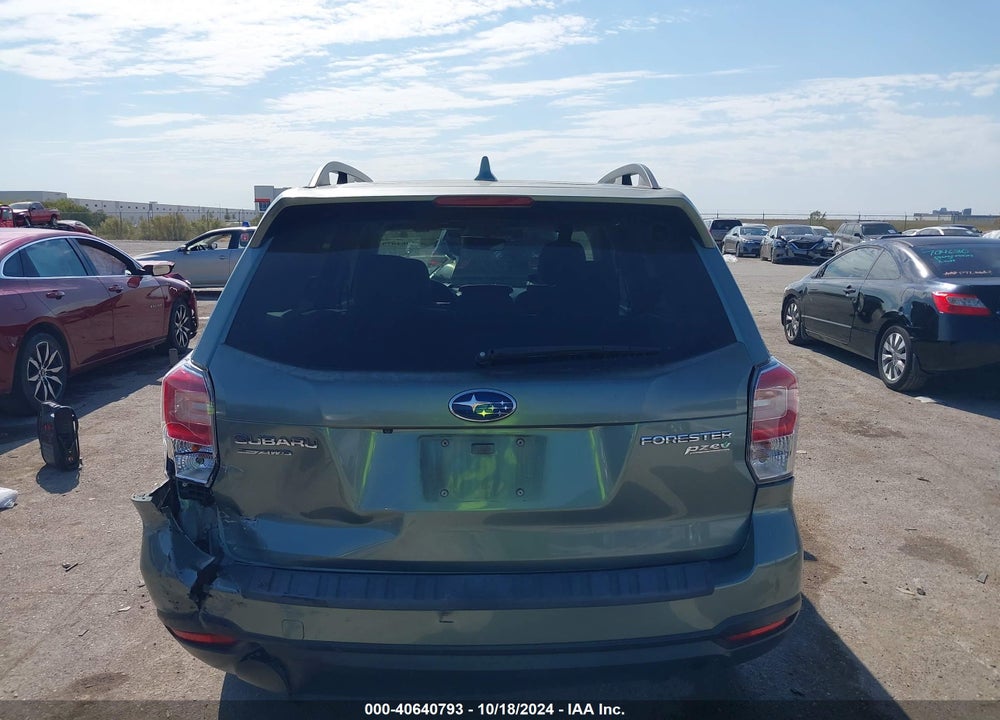 2017 SUBARU FORESTER 2.5I PREMIUM VIN: JF2SJAGC0HH586290