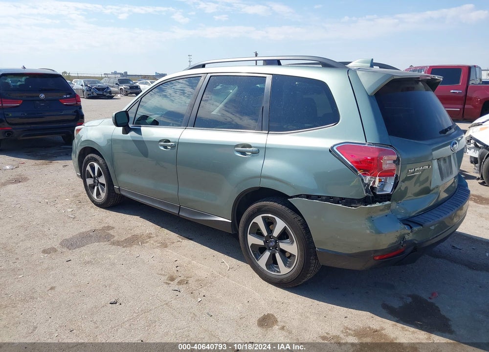 2017 SUBARU FORESTER 2.5I PREMIUM VIN: JF2SJAGC0HH586290