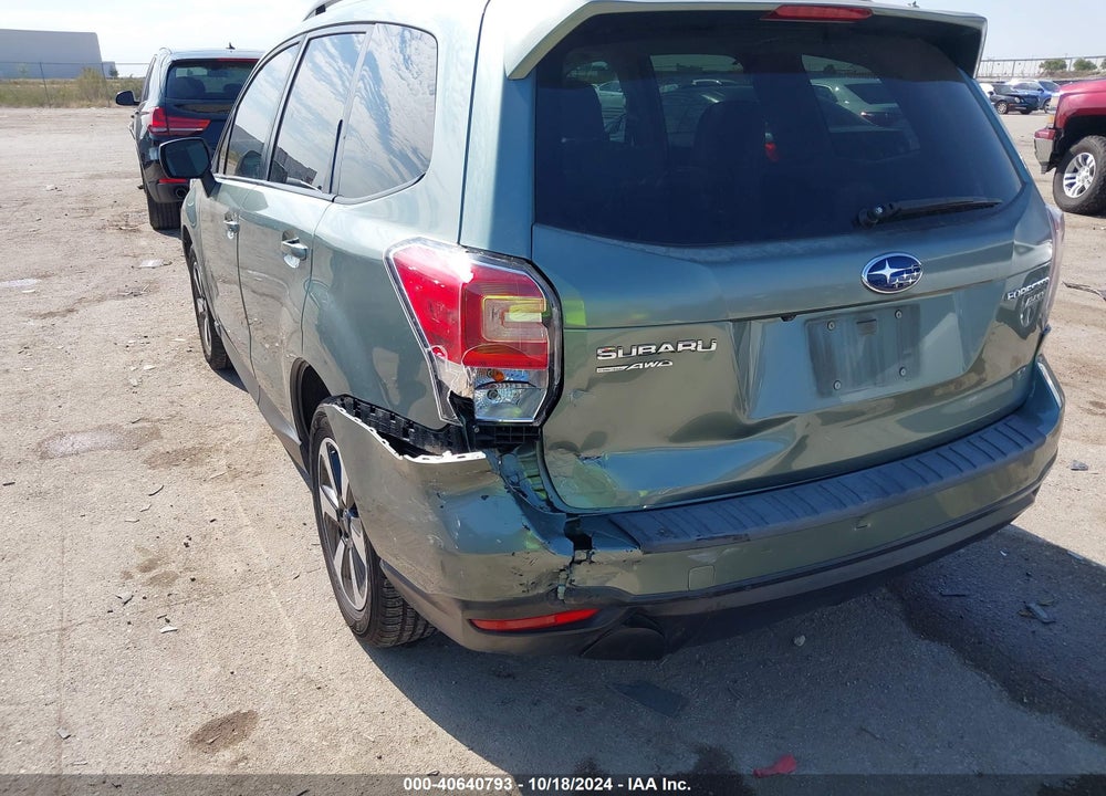 2017 SUBARU FORESTER 2.5I PREMIUM VIN: JF2SJAGC0HH586290