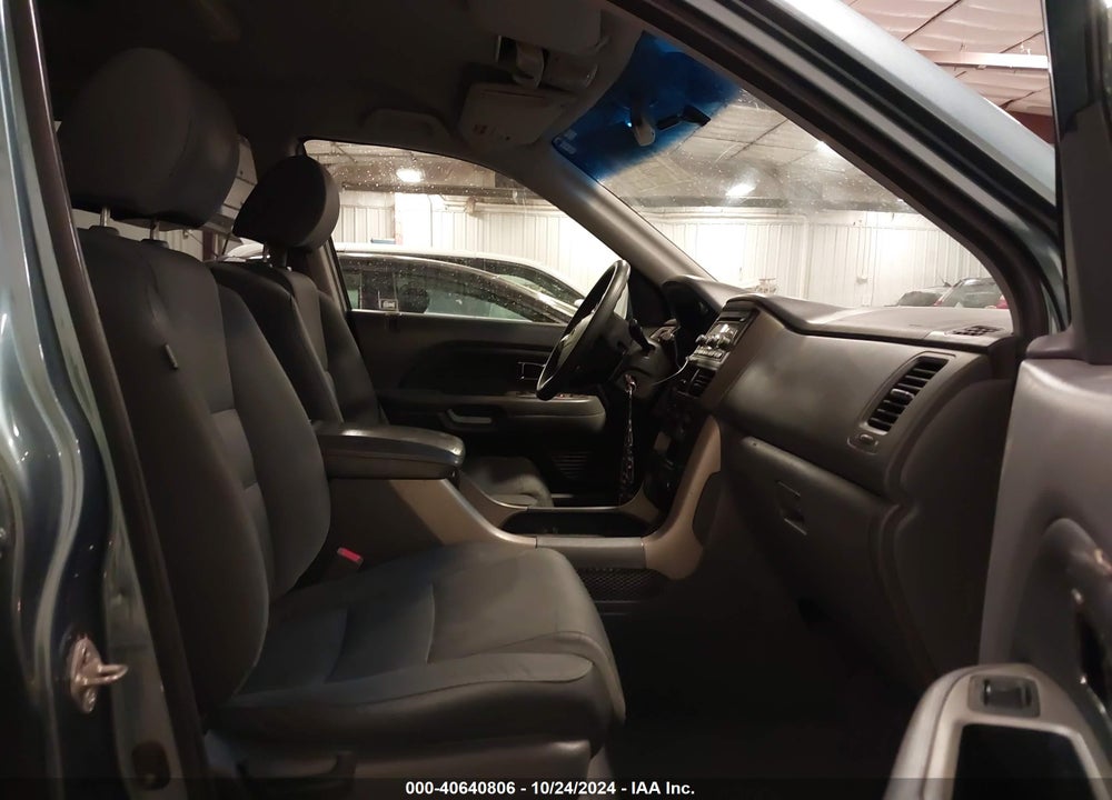 2008 HONDA PILOT VP VIN: 5FNYF18218B014290