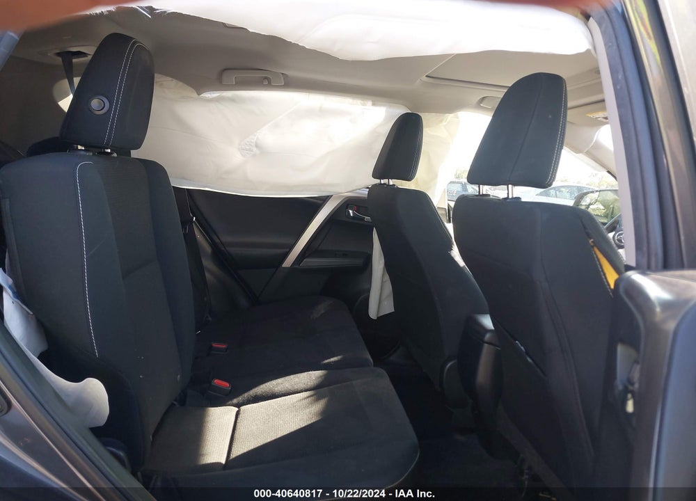 2017 TOYOTA RAV4 XLE VIN: JTMRFREV9HD212544