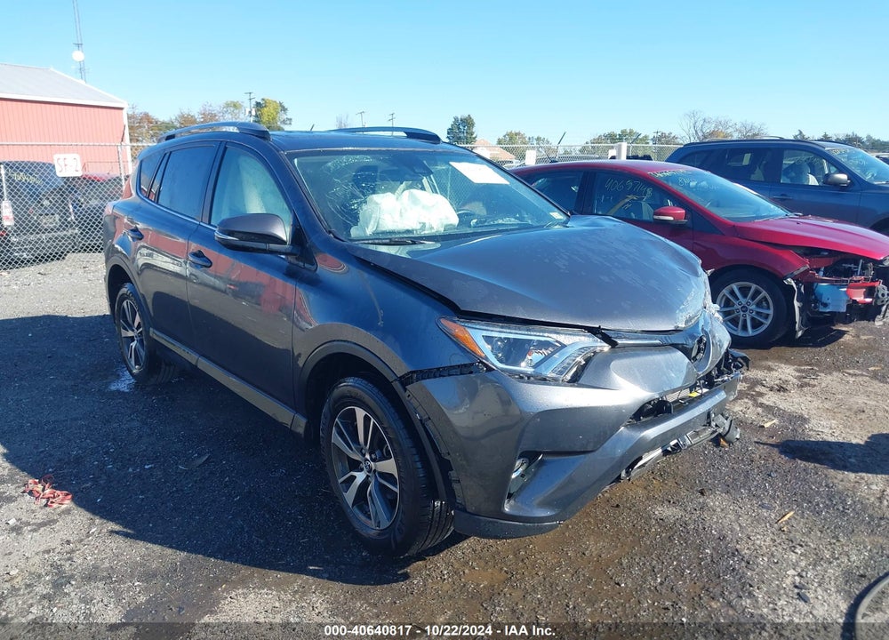 2017 TOYOTA RAV4 XLE VIN: JTMRFREV9HD212544