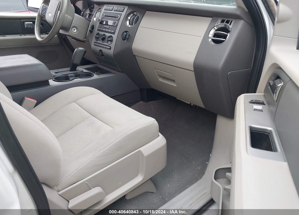 2013 FORD EXPEDITION XLT VIN: 1FMJU1H52DEF23443