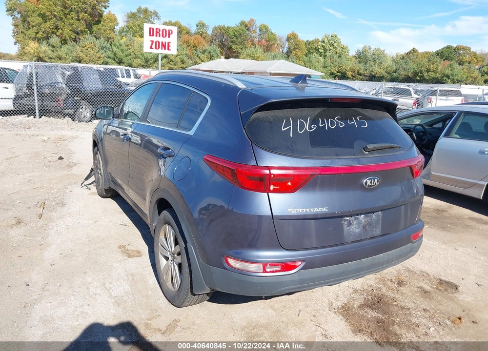 2018 KIA SPORTAGE LX VIN: KNDPMCAC4J7419653