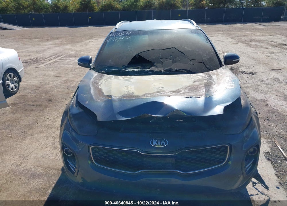 2018 KIA SPORTAGE LX VIN: KNDPMCAC4J7419653